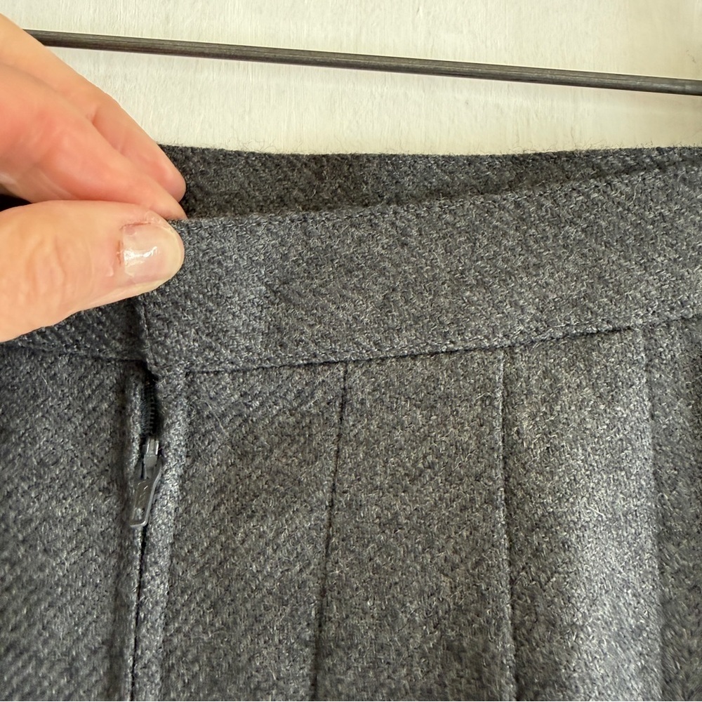 Classic Women's Grey A-Line Wool Blend Skirt Size XS - Picture 7 of 12